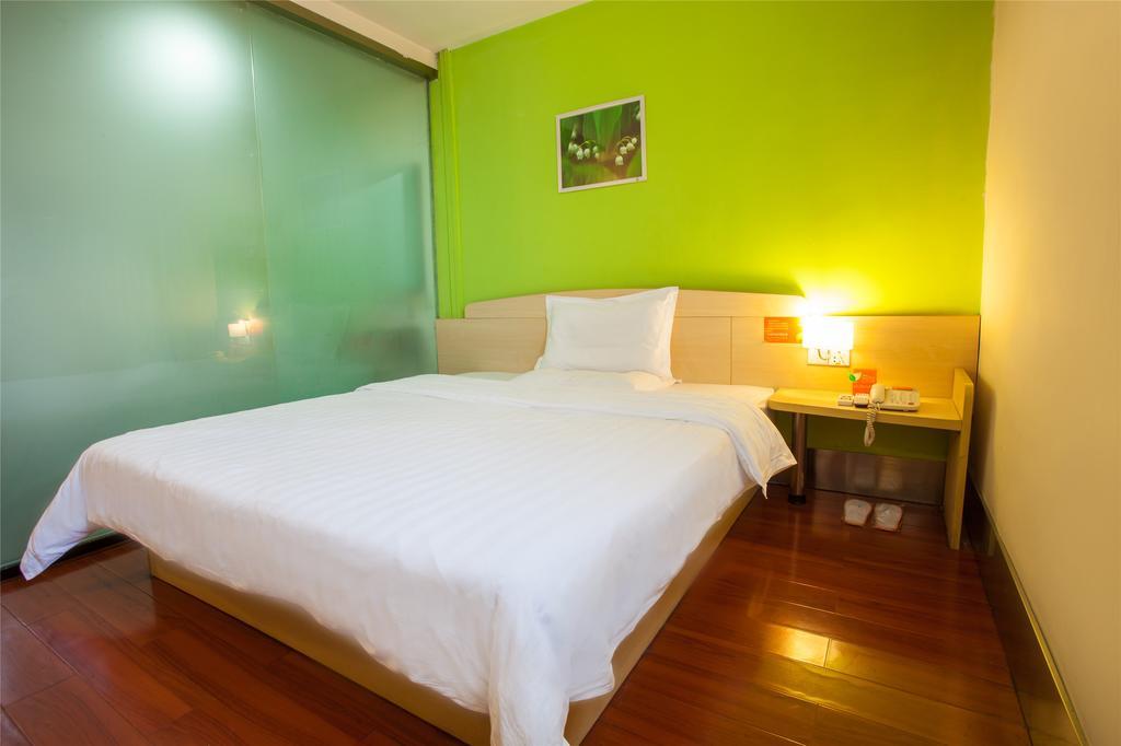 7Days Inn Guangzhou Jiaokou Subway Station 2Nd חדר תמונה