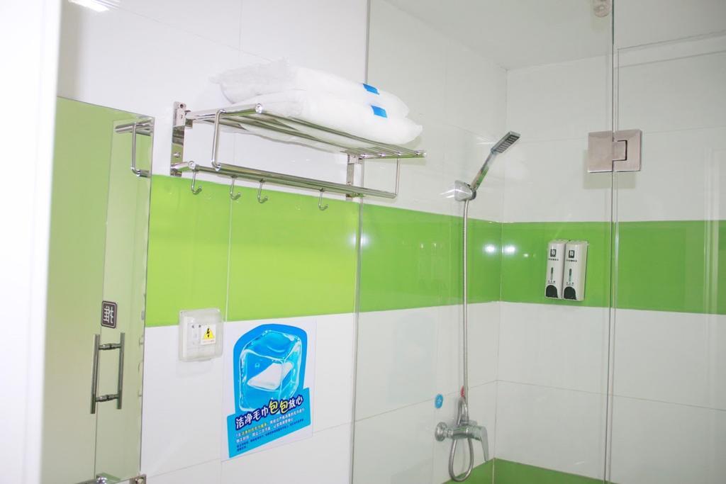 7Days Inn Guangzhou Jiaokou Subway Station 2Nd חדר תמונה