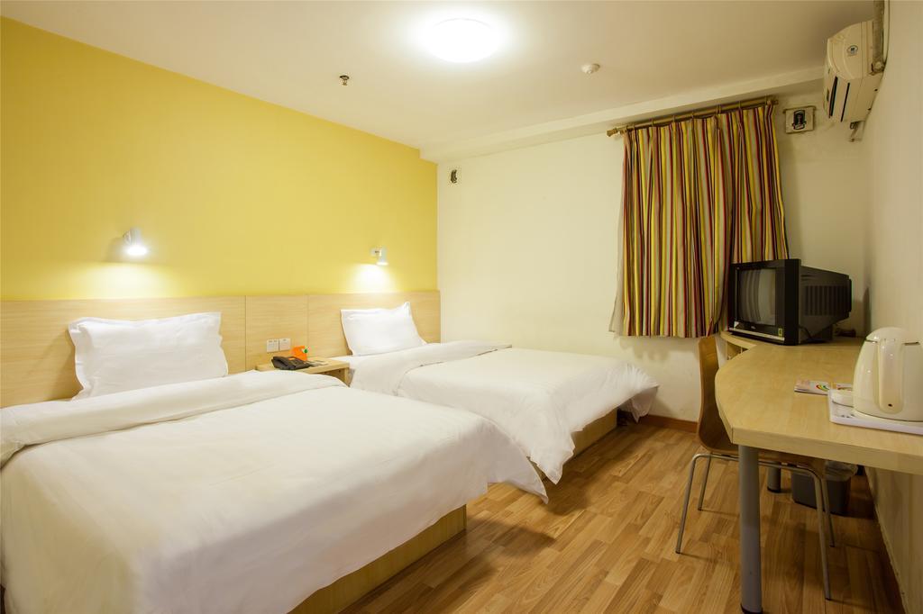 7Days Inn Guangzhou Jiaokou Subway Station 2Nd חדר תמונה