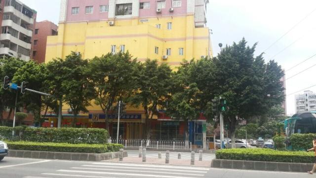 7Days Inn Guangzhou Jiaokou Subway Station 2Nd מראה חיצוני תמונה