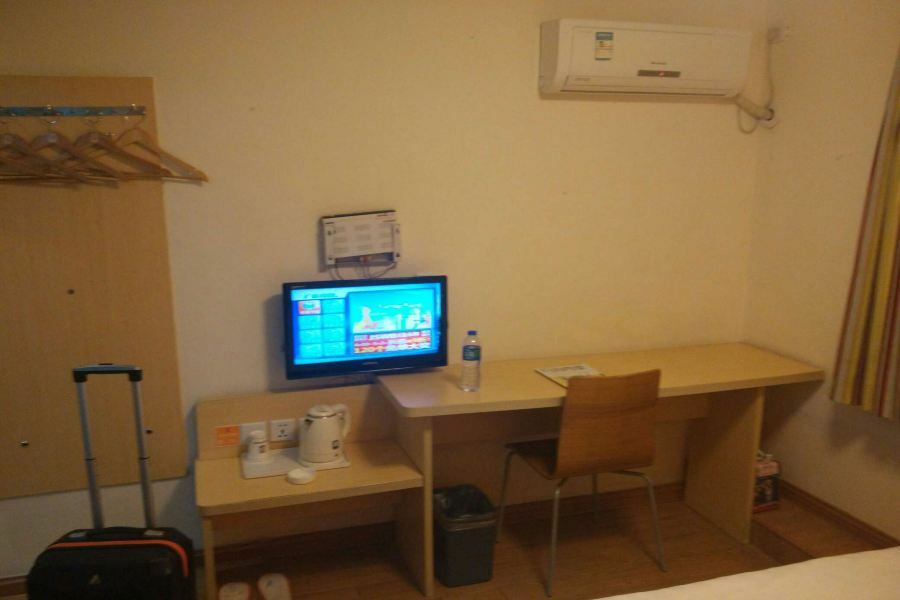 7Days Inn Guangzhou Jiaokou Subway Station 2Nd מראה חיצוני תמונה