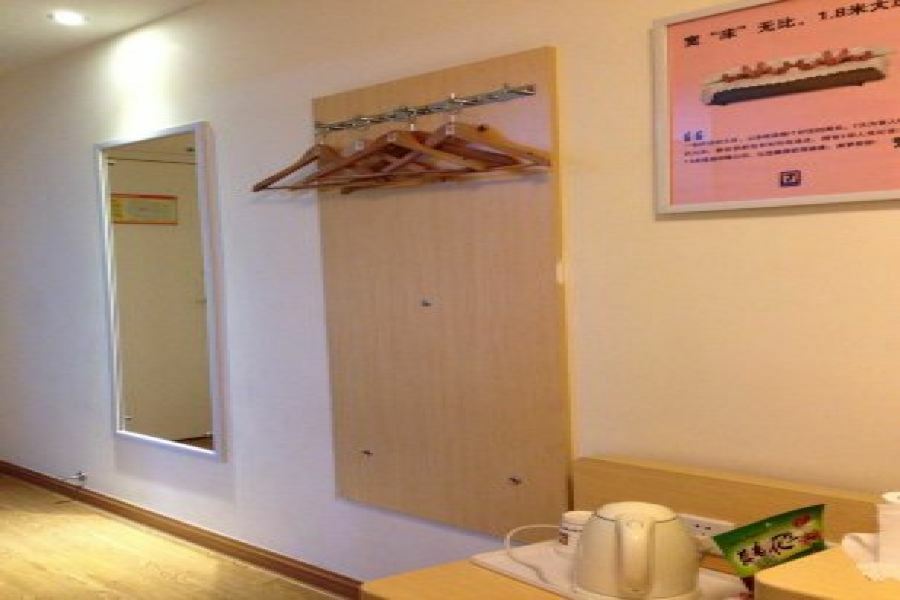 7Days Inn Guangzhou Jiaokou Subway Station 2Nd מראה חיצוני תמונה